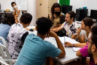 Centro Cultural Bom Jardim recebe inscrições e oferece bolsa de R$ 400 durante sete meses de formação