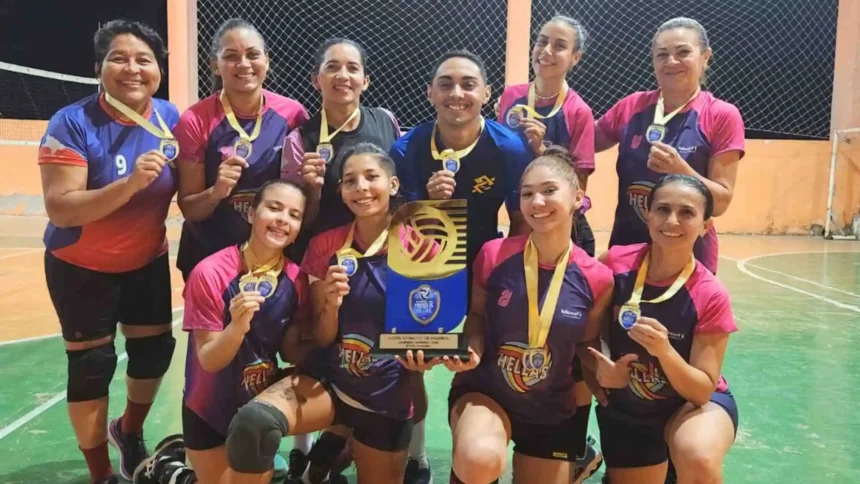 Time feminino de vôlei HELLAS de Itapiúna é bicampeão da Copa Maciço