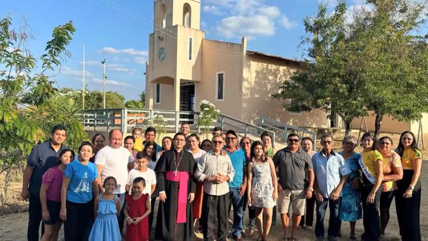 Visita pastoral de Dom Aurélio a Paróquia de São José reforça fé e comunhão na comunidade de Caio Prado