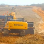 Governador visita trecho da Transnordestina que liga Quixadá a Itapiúna